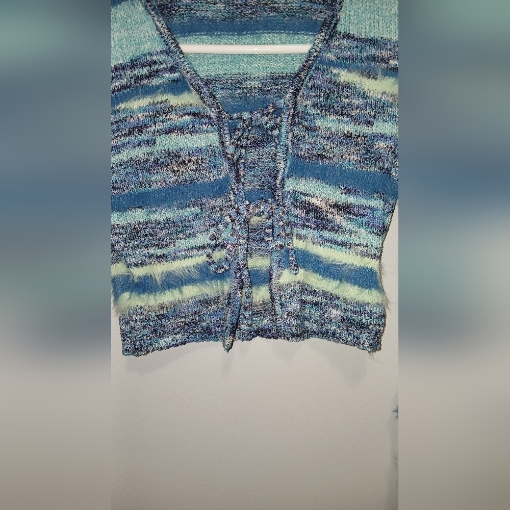 Mica's womens Small cropped open front fuzzy striped sweater Y2k Ombre NWT - Picture 3 of 7